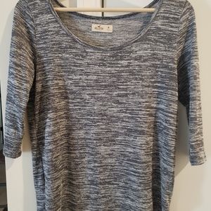 Hollister 3/4 sleeve lightweight sweater
